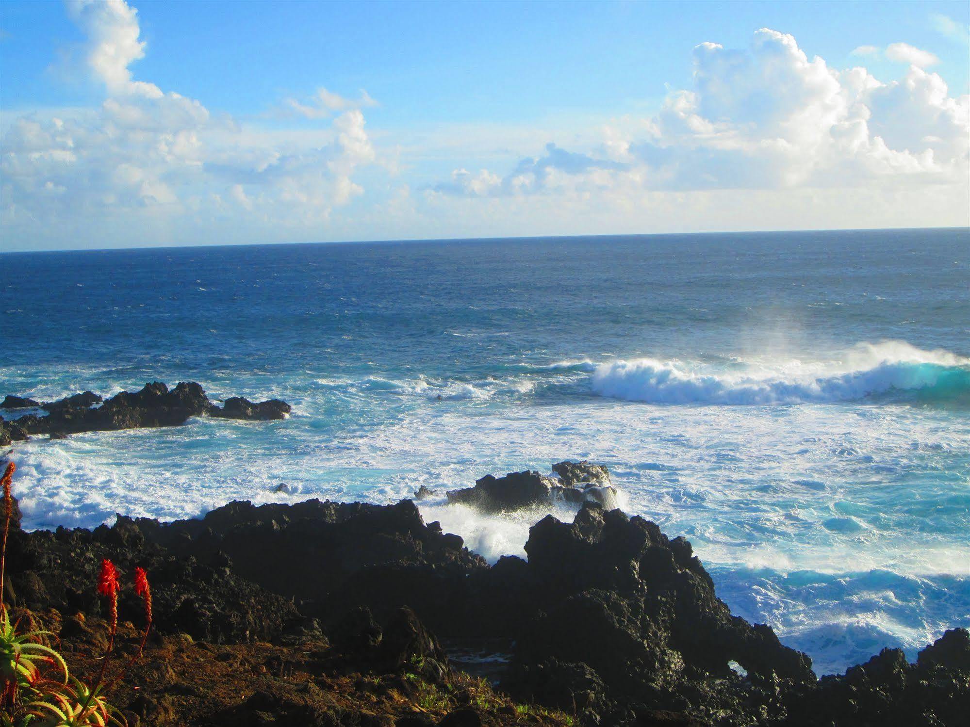 Iorana Isla De Pascua Hotel Hanga Roa Exteriör bild